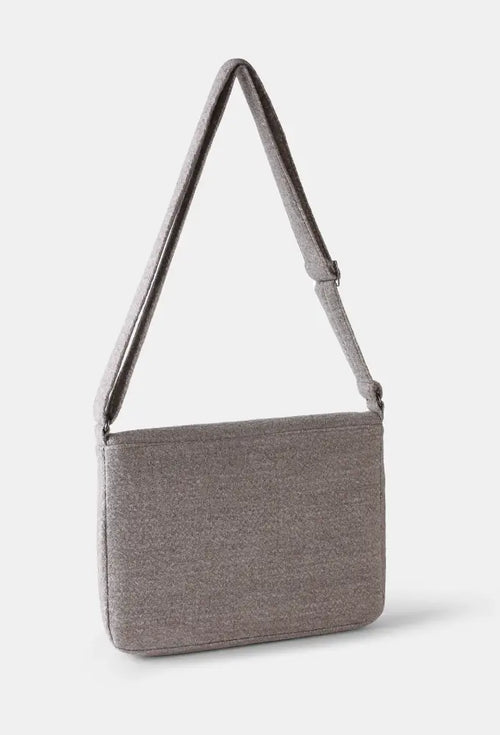 Laptop Soft Brown Bag showcasing walnut husk–dyed wool weave